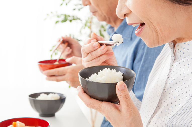 入れ歯が合わない時の食事